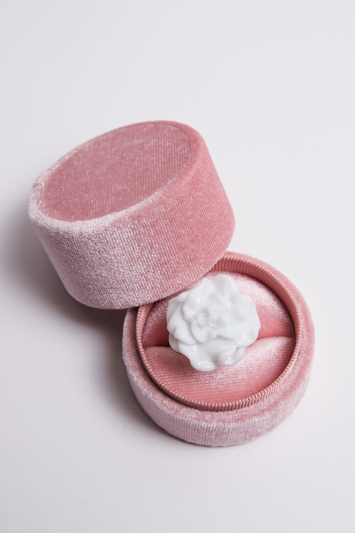 Кольцо «Milky rose in sugar»