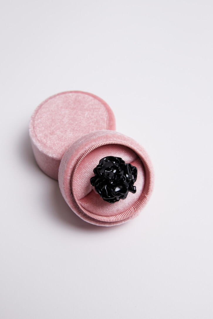 Кольцо «Black rose in sugar»